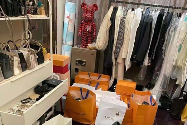 化隆县回收一线品牌衣服